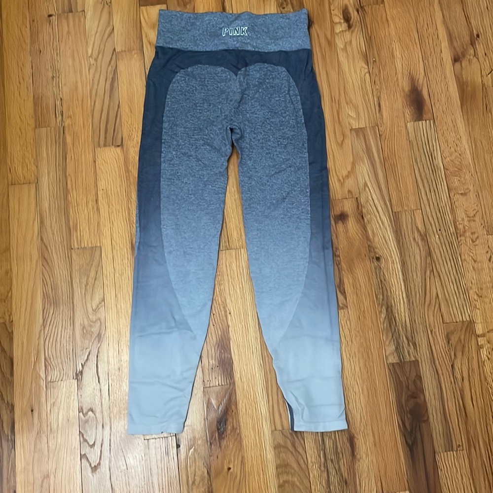 Victoria secret pink seamless gradient workout leggings